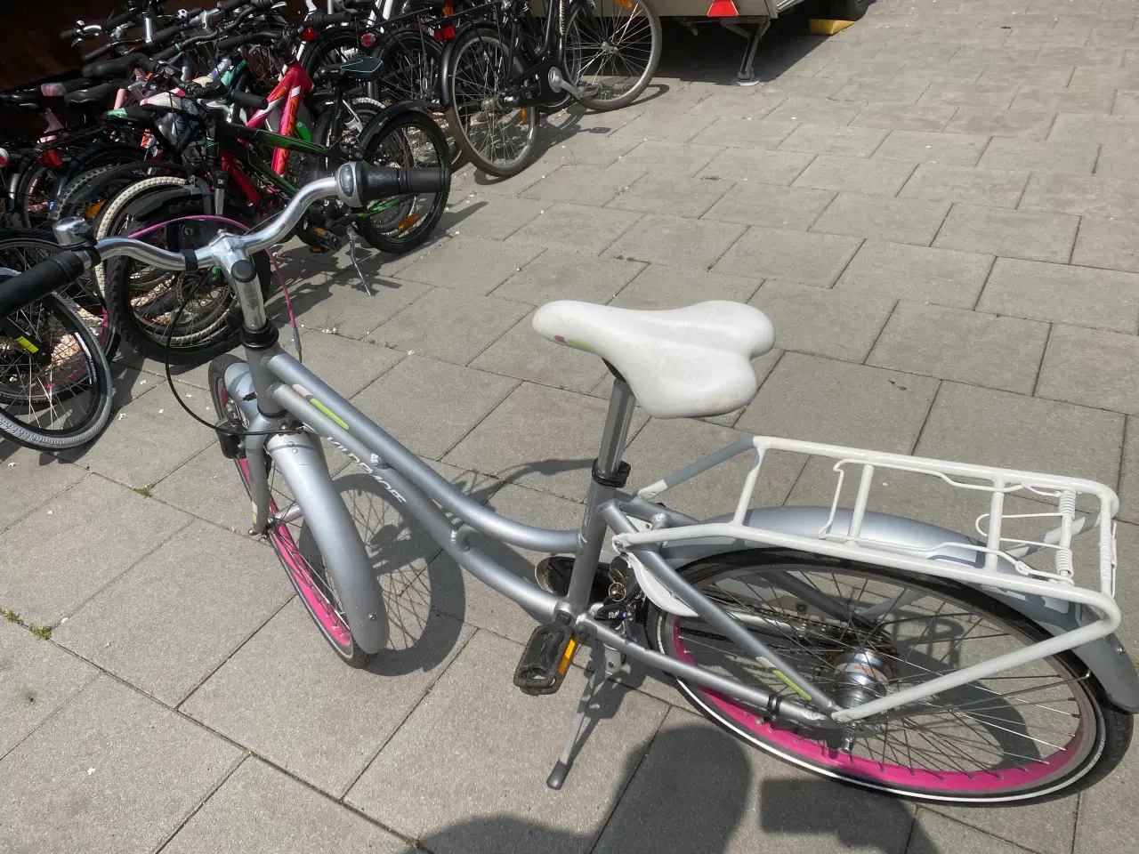 Billede 12 - Købt til 5299 kr 24 tommer 