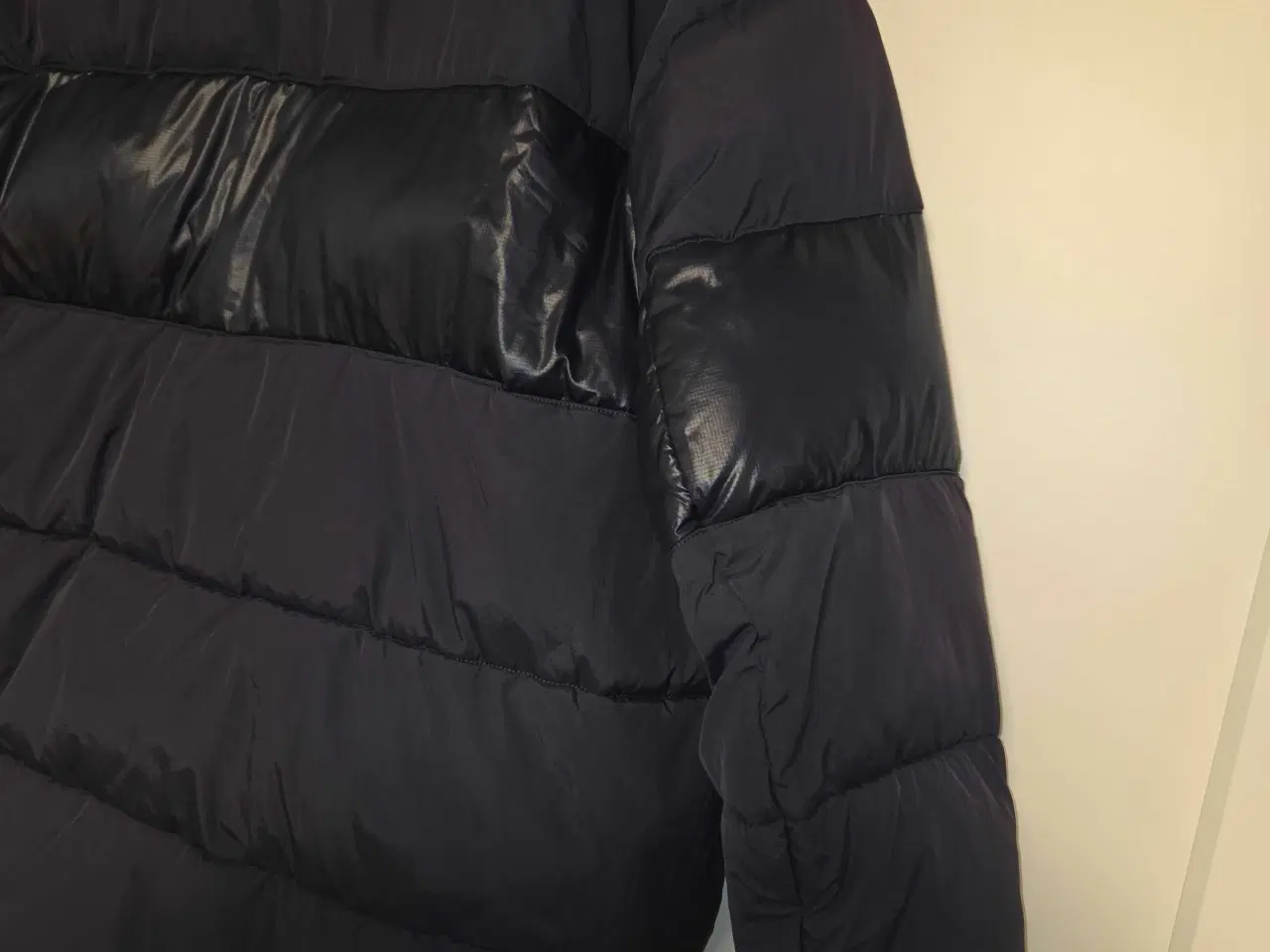 Billede 6 - Tommy Hilfiger dynejakke Str XL