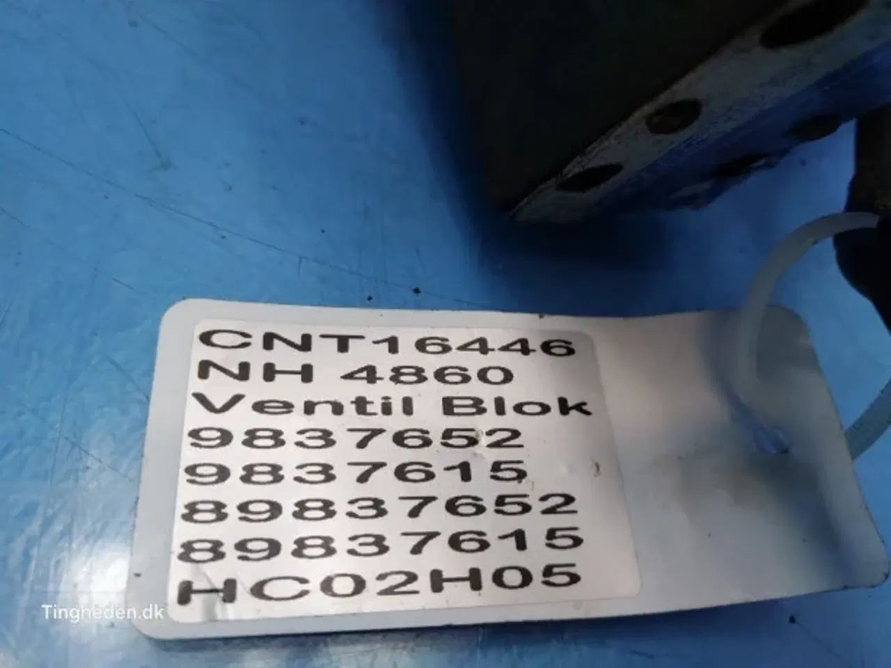 Billede 18 - New Holland 4860 Ventilblok 9837652
