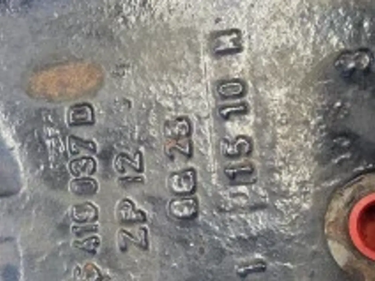 Billede 9 - Deutz Agrotron 90 Koblinghus 04438466