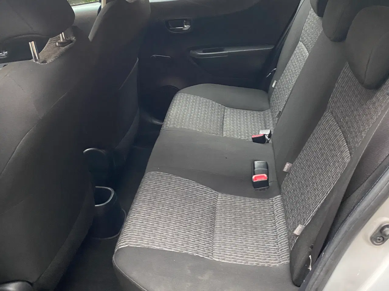 Billede 5 - Toyota Yaris 1,3 VVTI Benzin