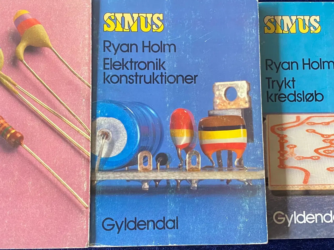 Billede 1 - Ryan Holms 3 elektronikbøger