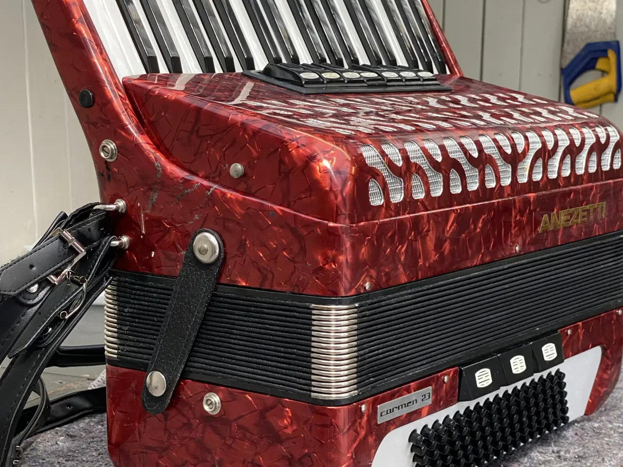 Billede 6 - ANEZETTI harmonika – 37 tangenter – flot blodrød