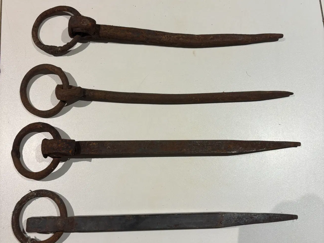 Billede 3 - Tøjrepæle m.m