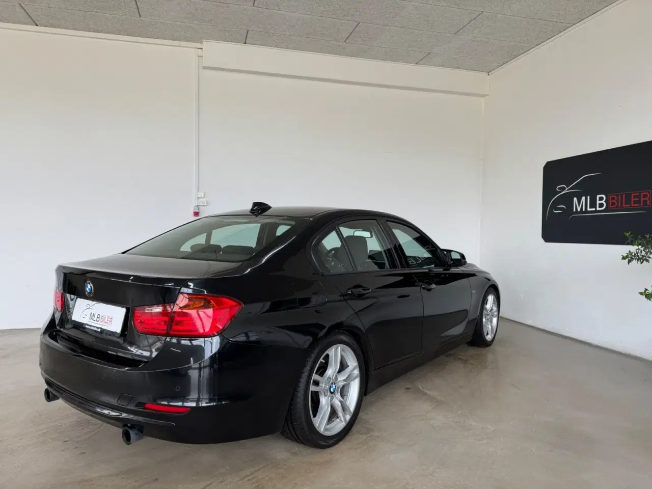 Billede 4 - BMW 335i 3,0 