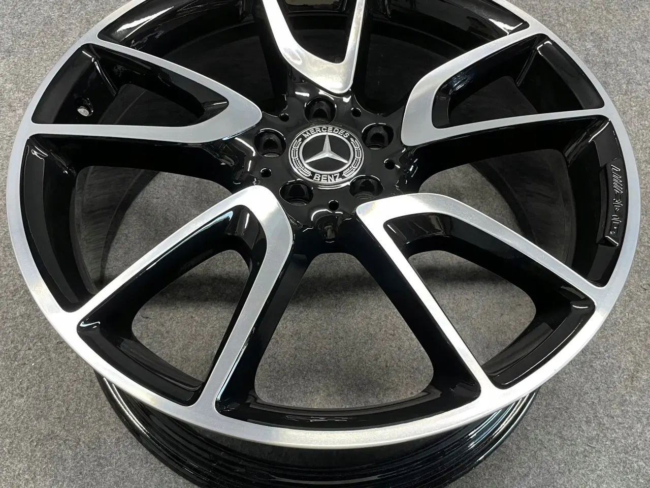 Billede 2 - FÆLGE Mercedes GLC W253 AMG 8.5" x 21" 5x112 ET 40