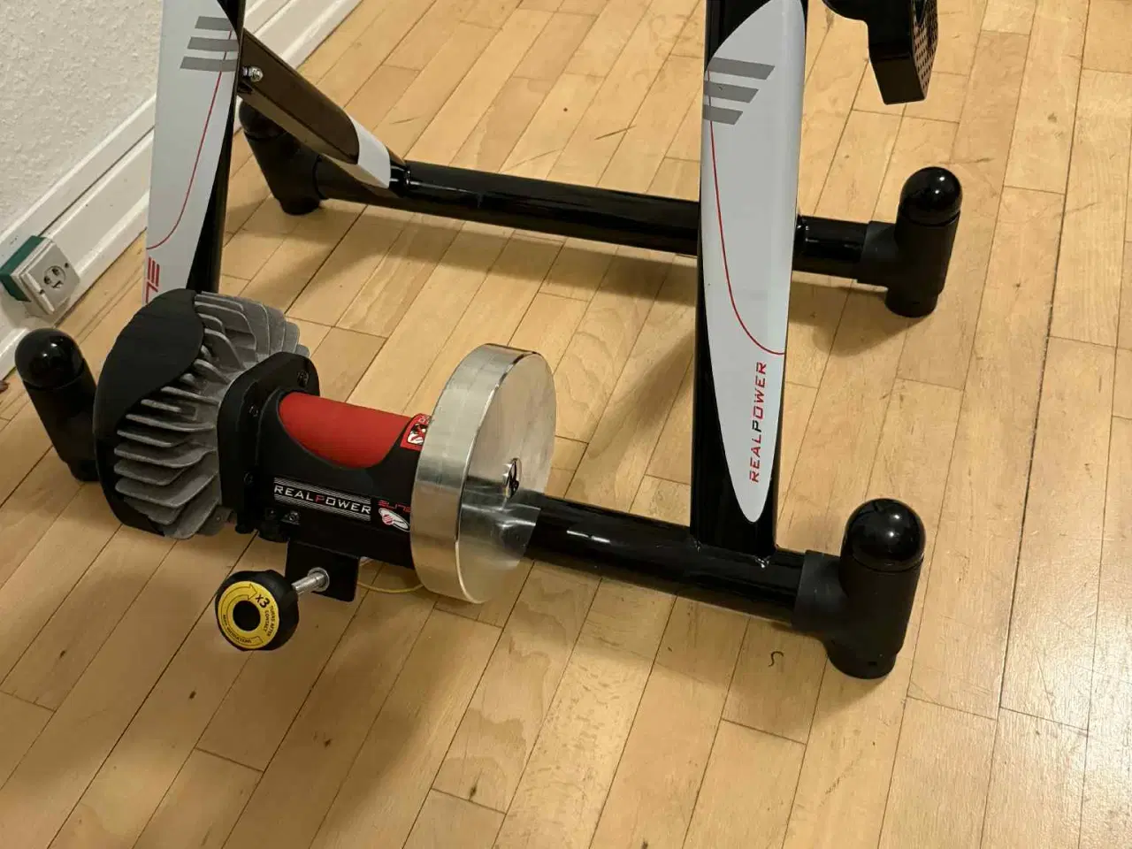 Billede 4 - Brug 3 måned som ny 💪 Made in ITALY  justerbare b