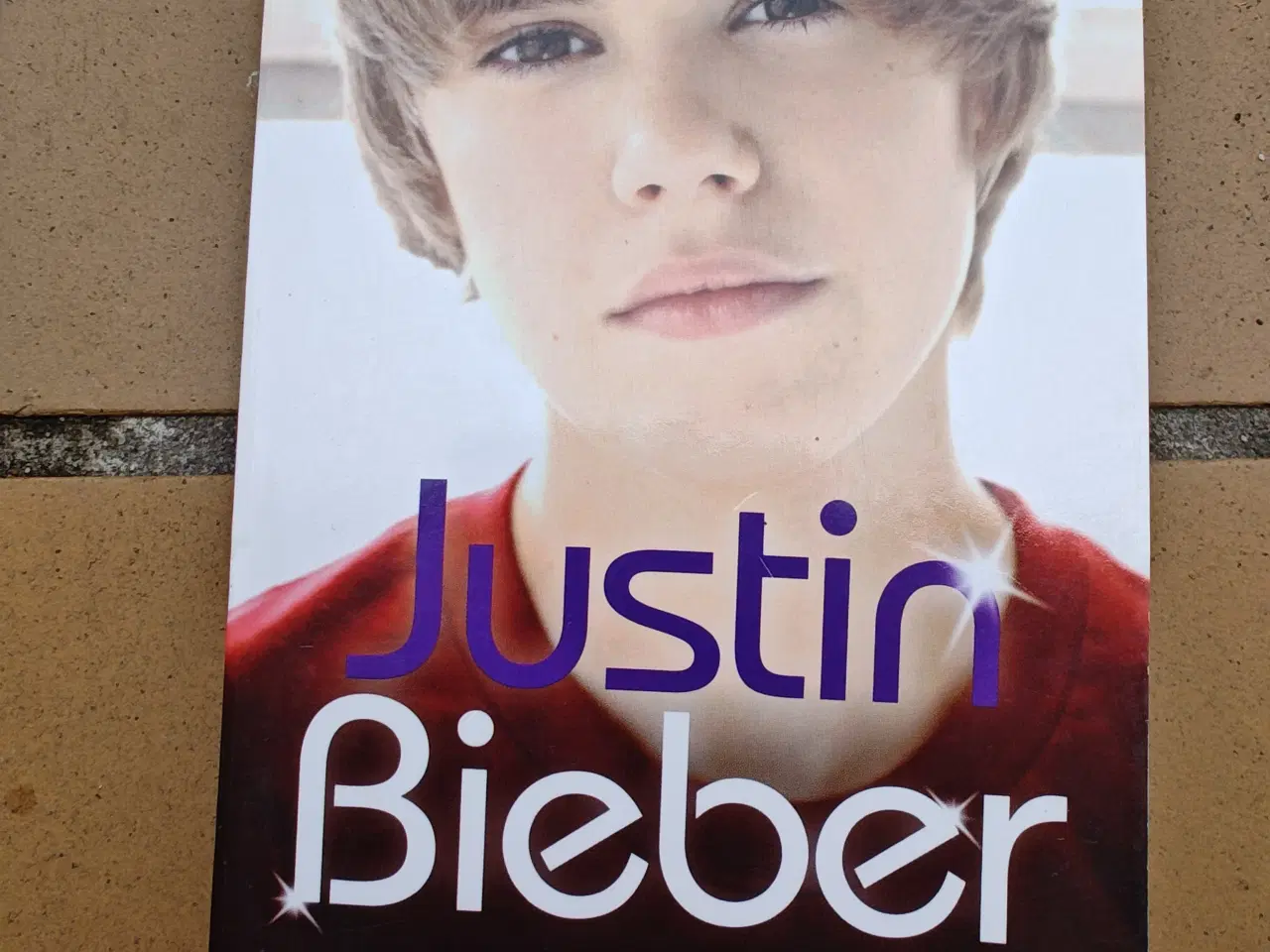 Billede 1 - Justin Bieber Superstjerne fra A-Z Bog