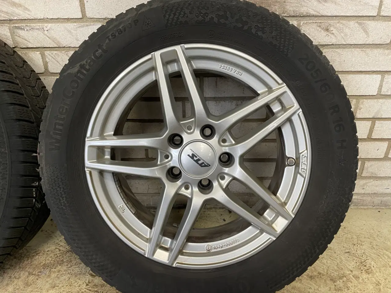 Billede 4 - 16 Mercedes C klasse 205/60r16 Ref.812 vinter