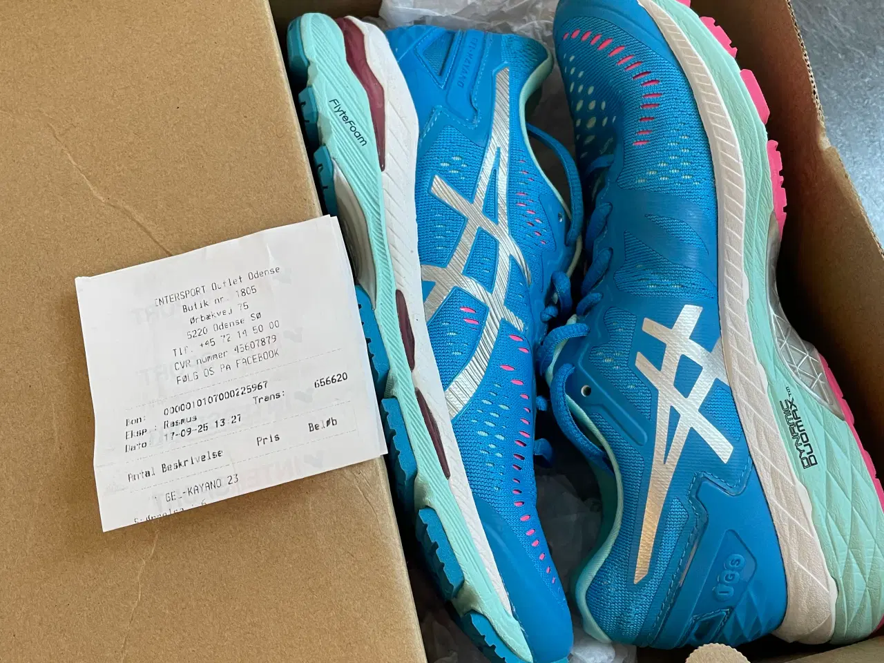 Billede 2 - Asics kayano og Noosa