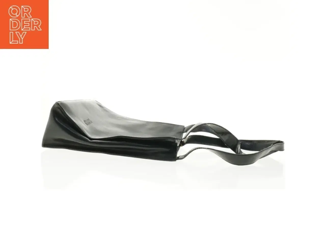 Billede 3 - Sort skuldertaske fra Amica (str. 30 x 30 x 11 cm)