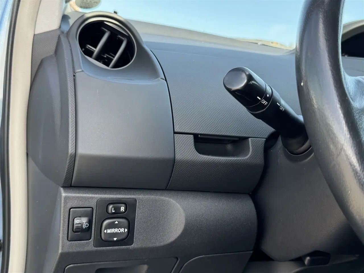 Billede 9 - Toyota Yaris 1,4 D-4D Linea Sol 90HK 5d