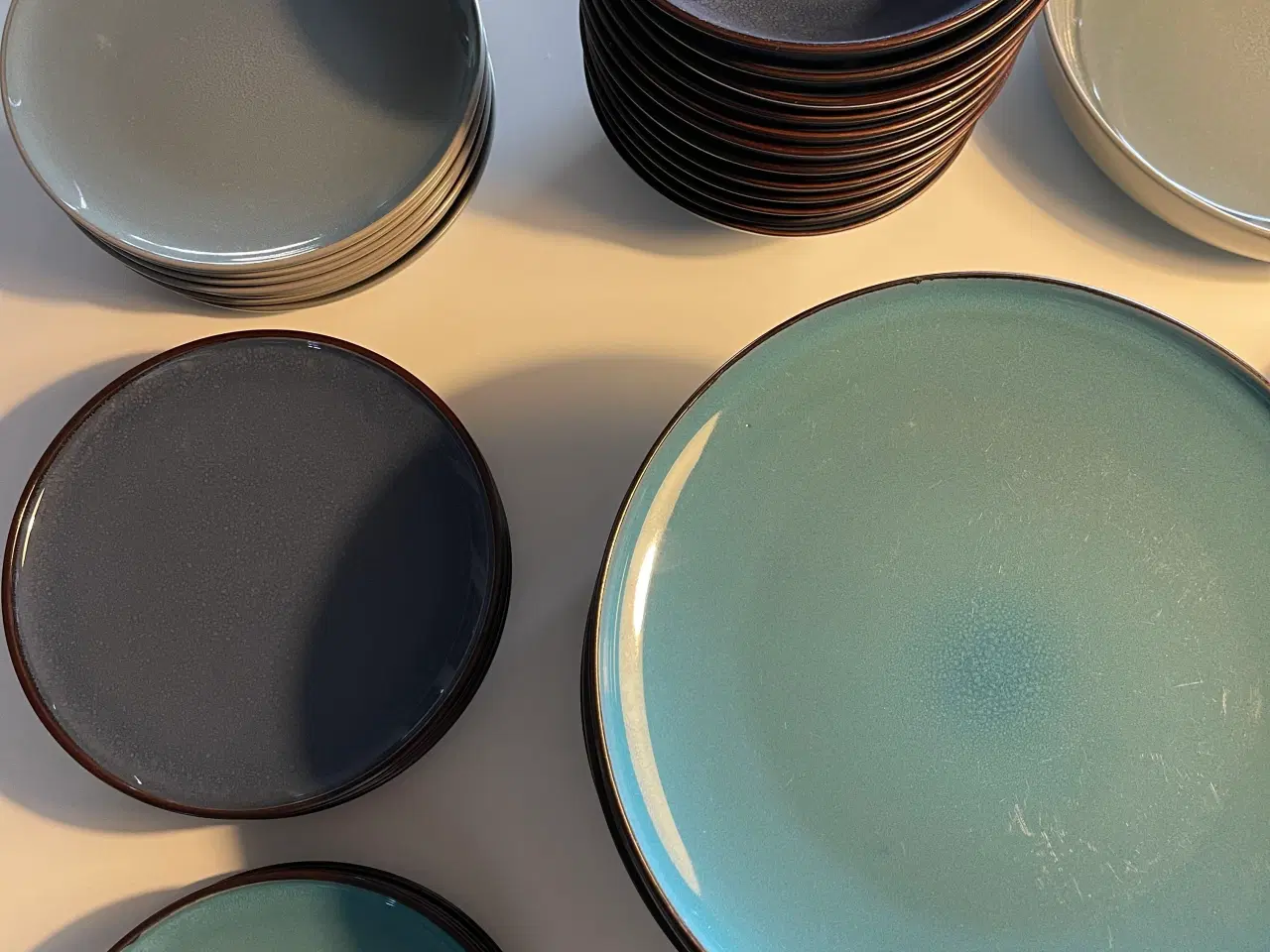 Billede 4 - Farvet stel med tilbehør