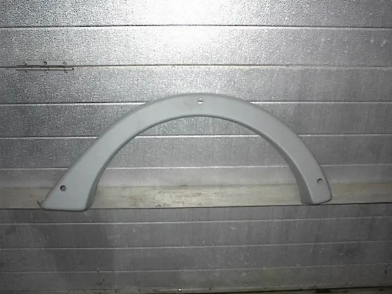 Billede 1 -   Skærmkant til Campingvogn