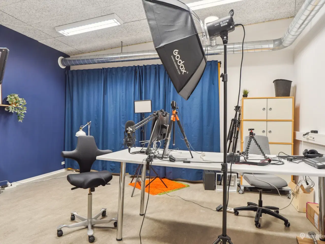 Billede 11 - Kontor/showroom/klinik på 1. sal i synlig forretningsejendom i Roskilde Centrum