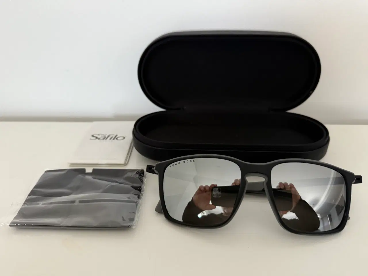 Billede 4 - Nye sort/grå Hugo Boss solbriller
