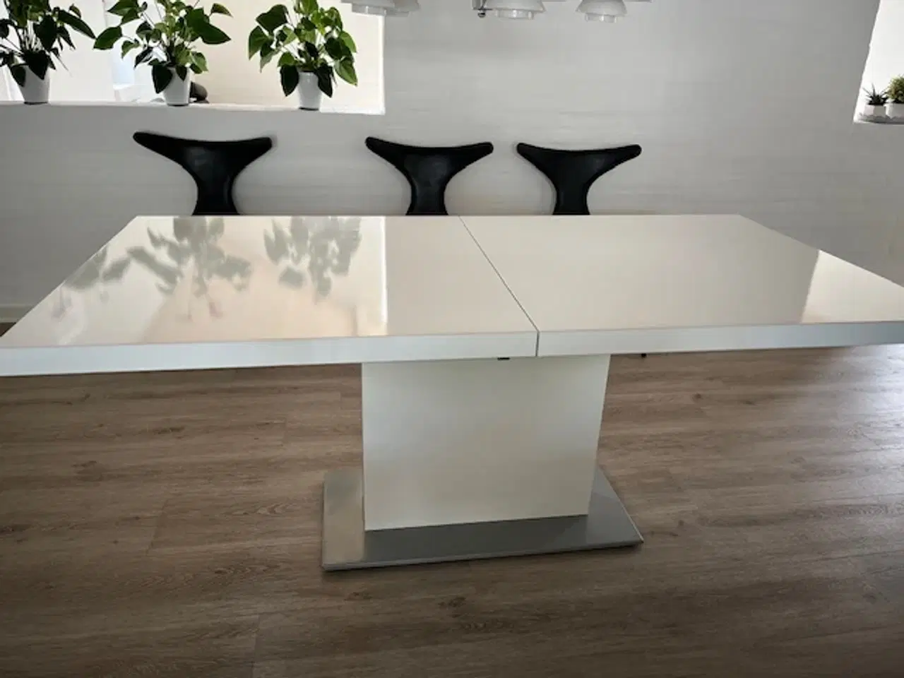 Billede 2 - Spisebord fra Boconcept