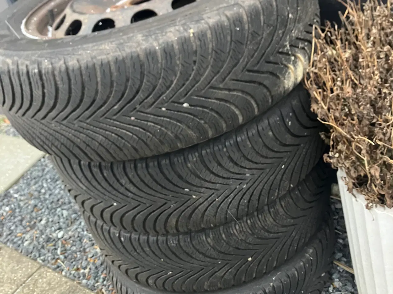 Billede 2 - 205/55-16 ca 65% mønster