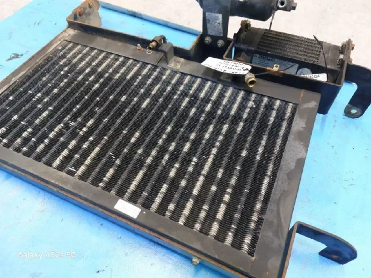 Billede 8 - Claas Axion 840 Kondensator 0011056530