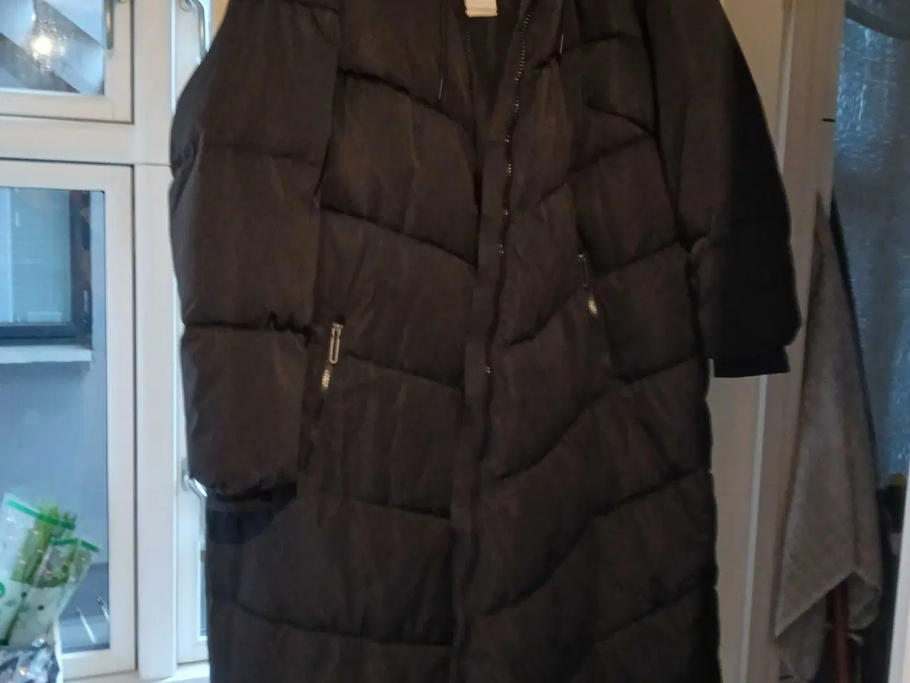 Billede 1 - Ny lang jakke str 50 el 52