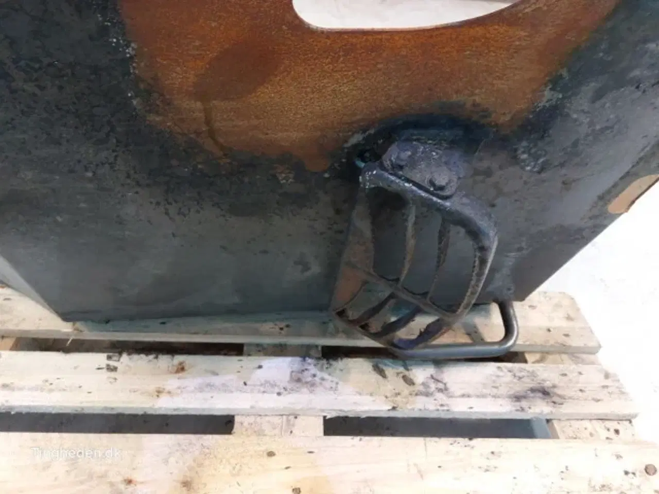 Billede 5 - Case 821E Hjulskærm R.  87569007