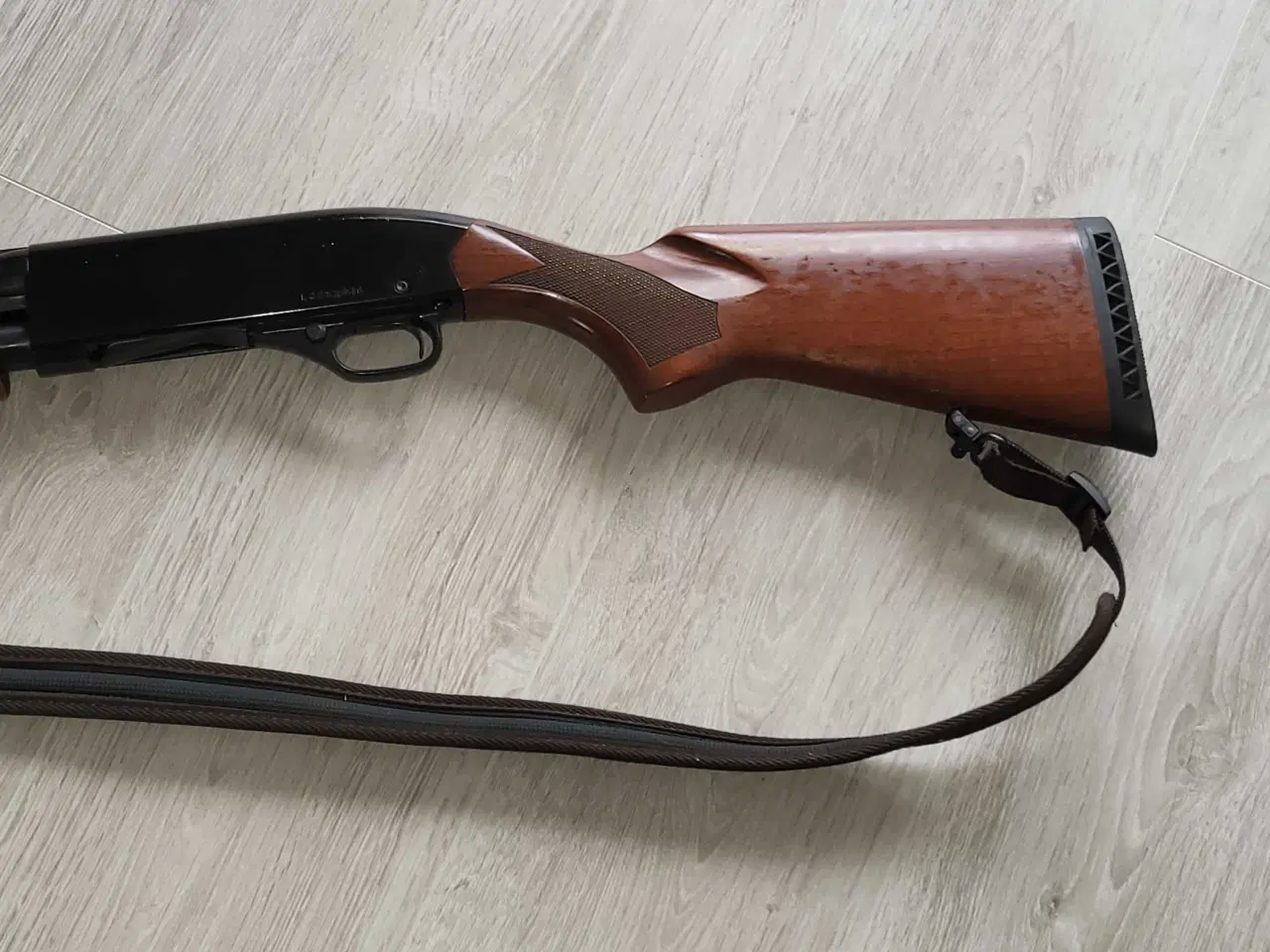 Billede 1 - Haglgevær winchester model 1300 kaliber 12