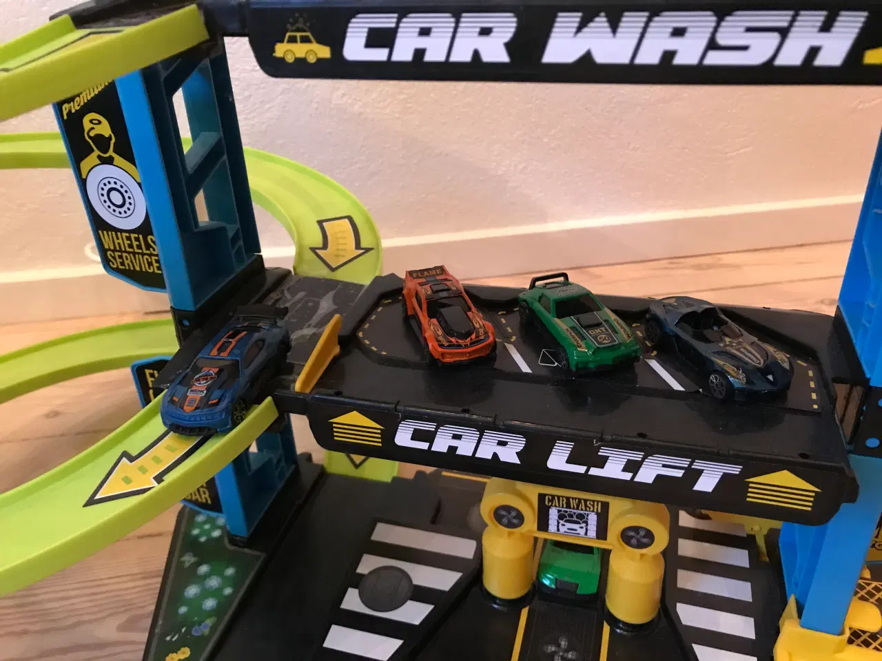 Billede 6 - Bilgarage i 3 etager med ekstra bilbane