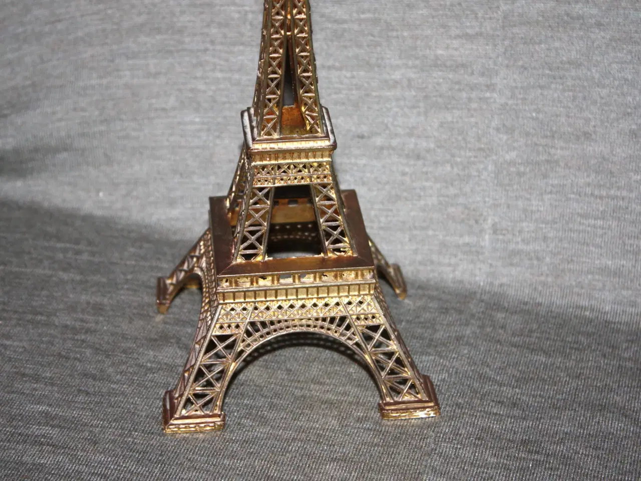 Billede 2 - Souvenir Eiffel tårnet 25 cm