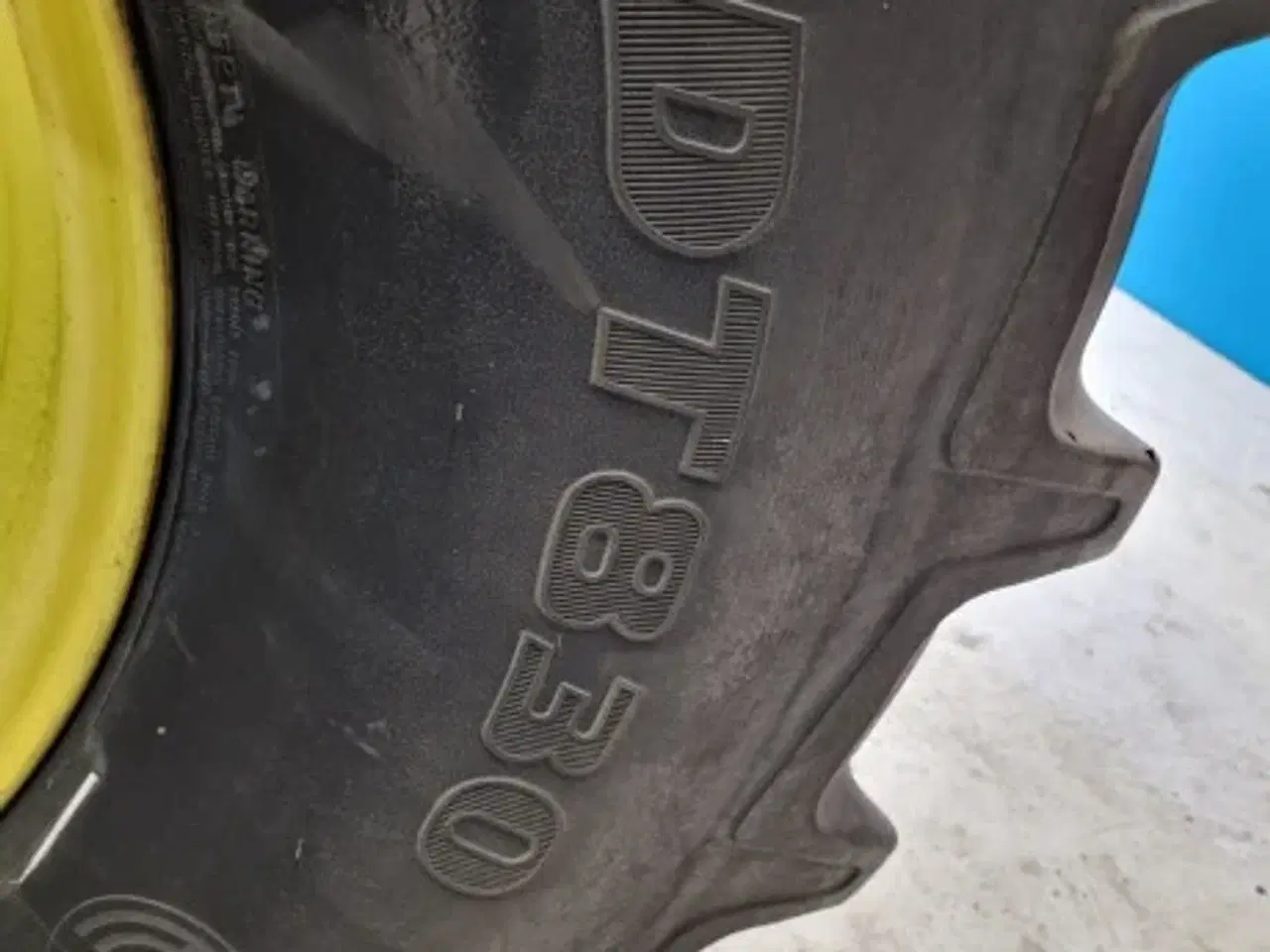 Billede 7 - 32"   900/55 R32