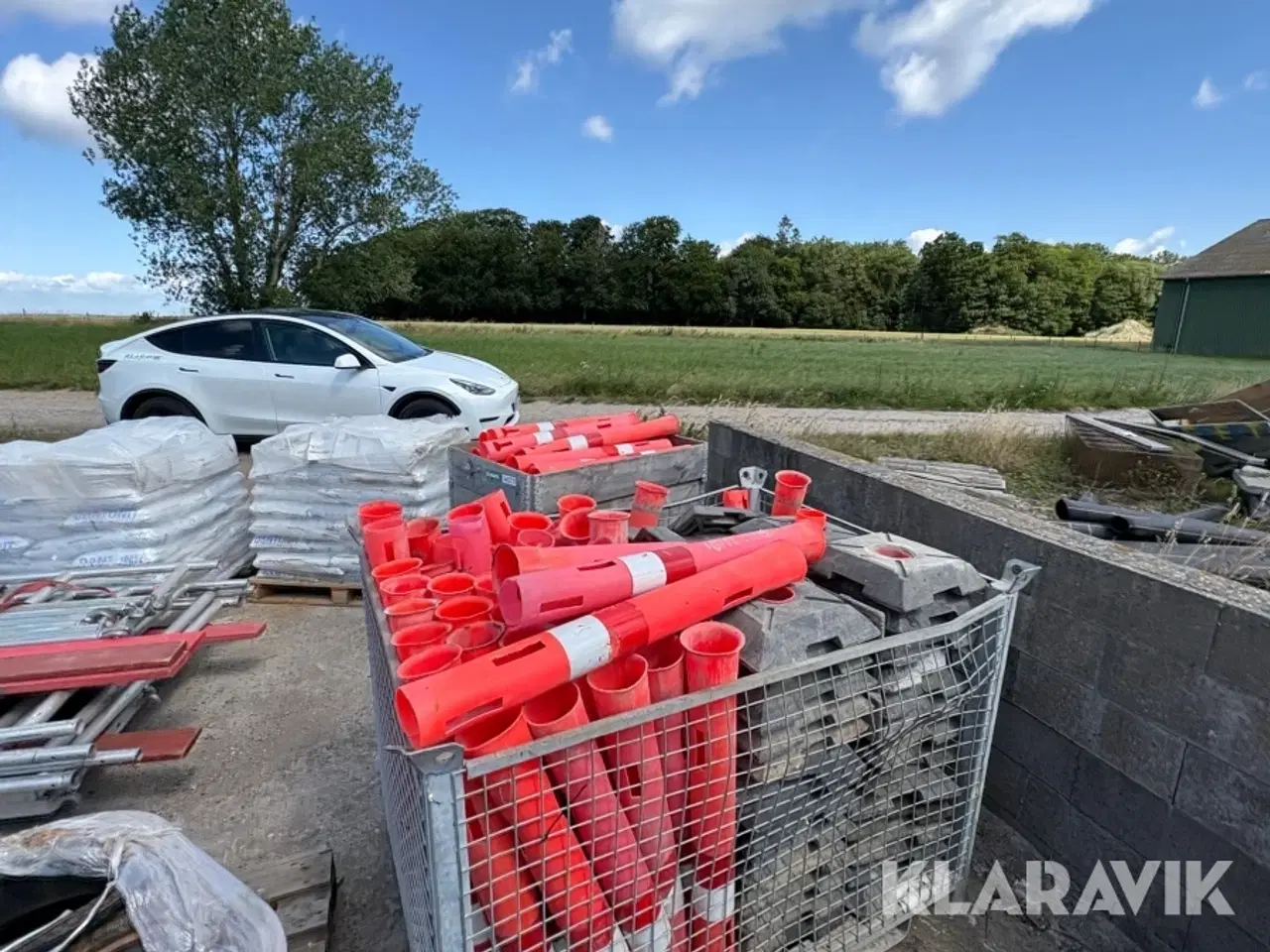 Billede 5 - Afspærring og fødder