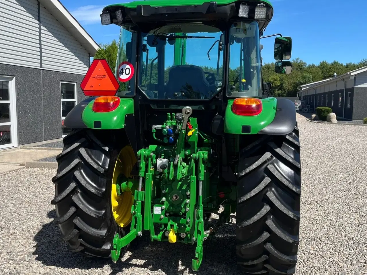 Billede 14 - John Deere 5115M Med frontlæsser, som ny