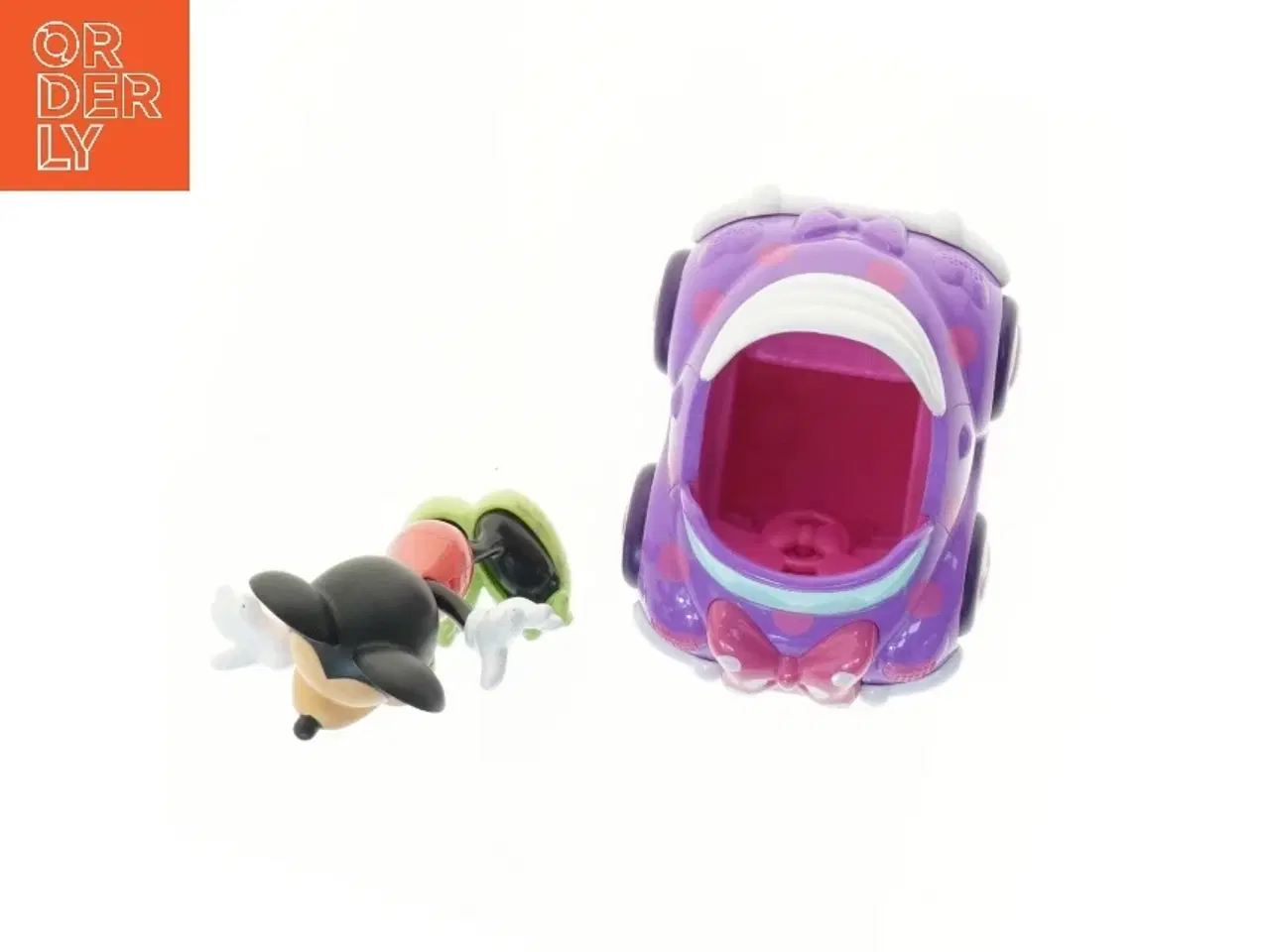 Billede 2 - Disney figur med bil fra Disney (str. 15,5x11 & 15 cm)