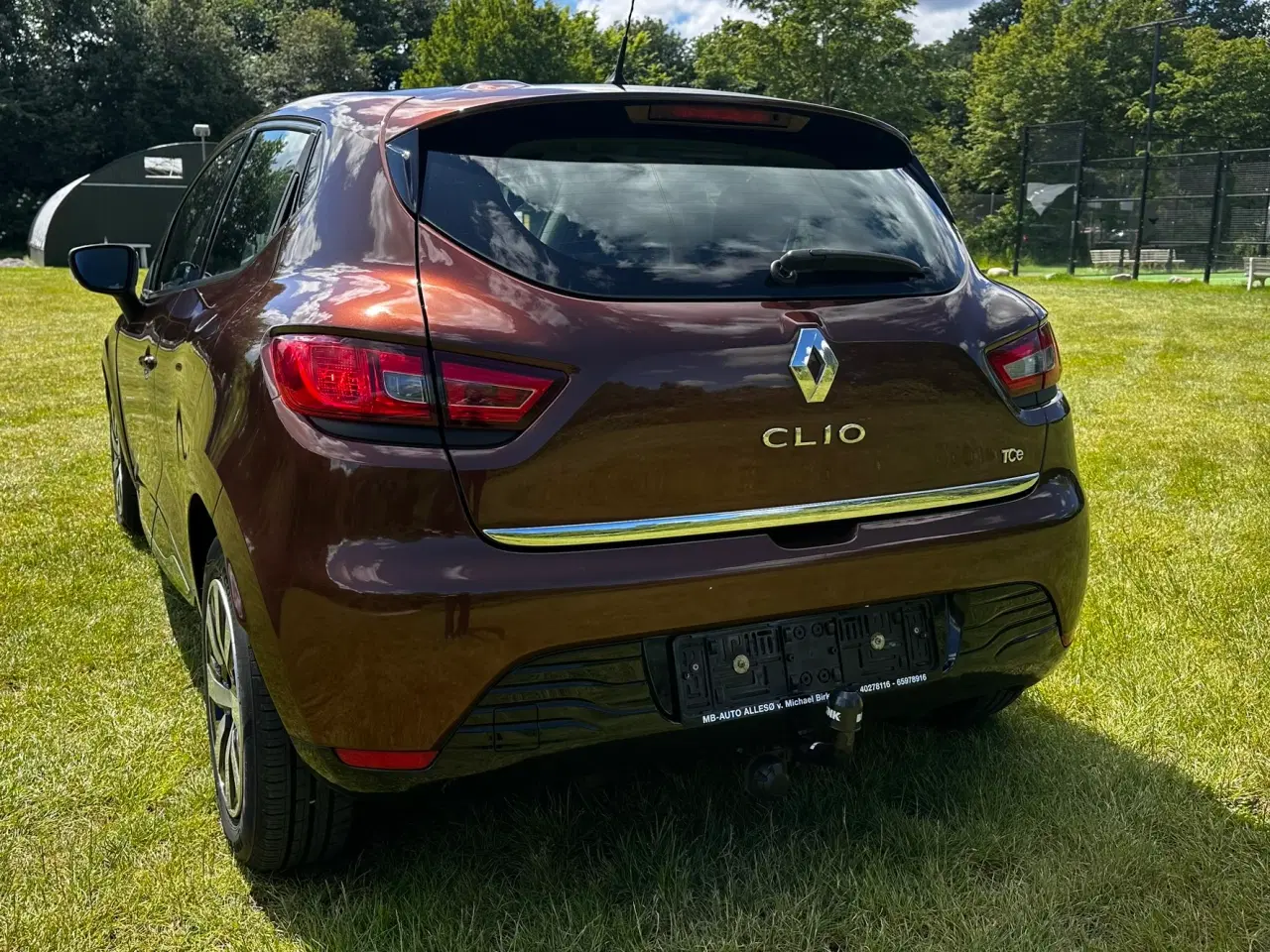 Billede 6 - Flot nysynet Renault Clio med lav KM...