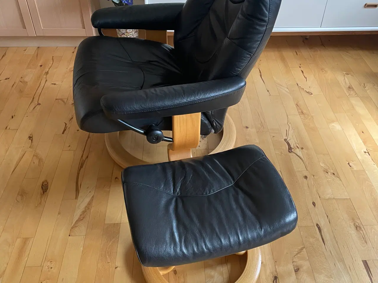 Billede 2 - Stressless concord lænestol med stel i bøgetræ 