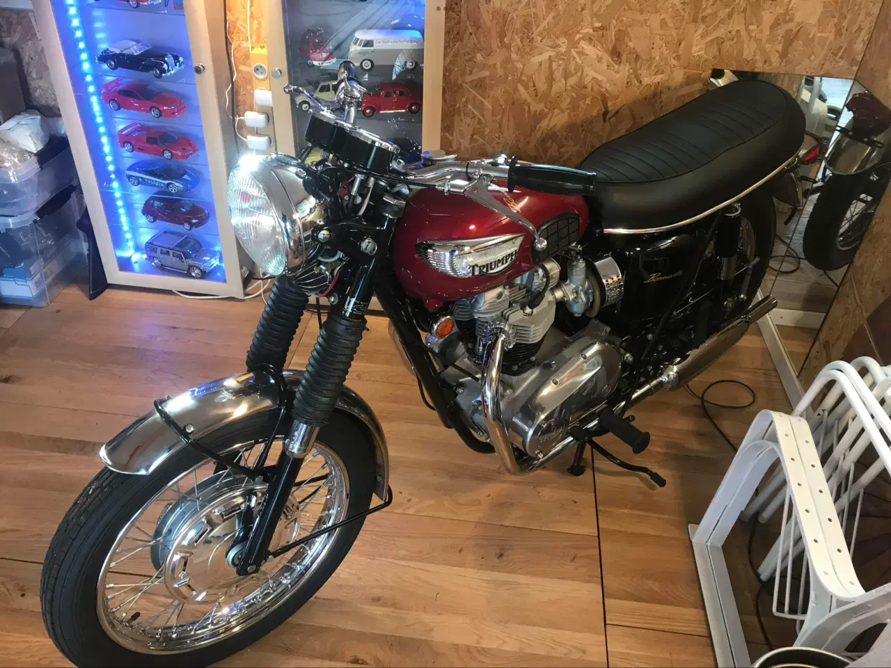 Billede 1 - KØBES. Triumph Bonneville T120