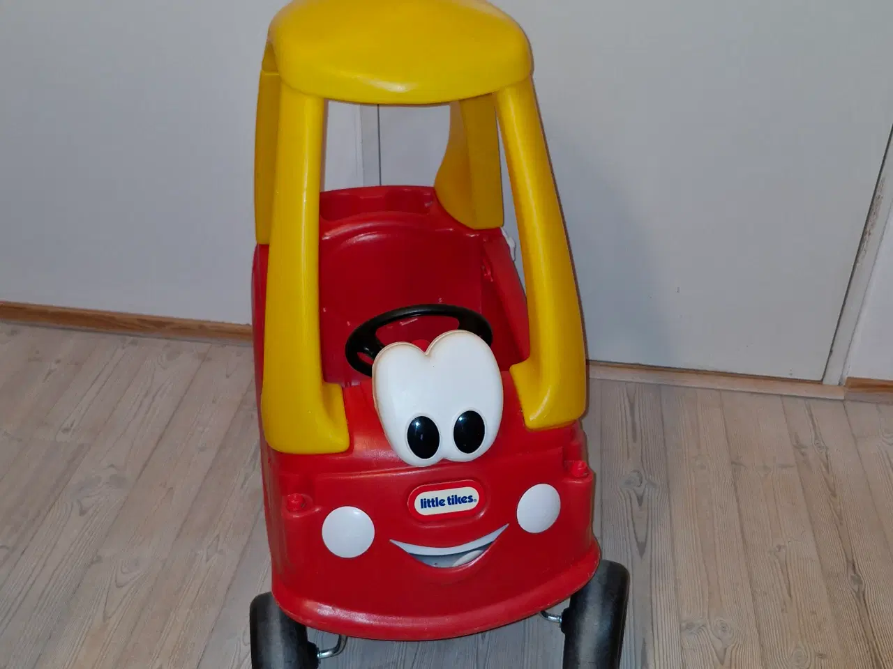 Billede 1 - Gåbil - Cozy Coupe 