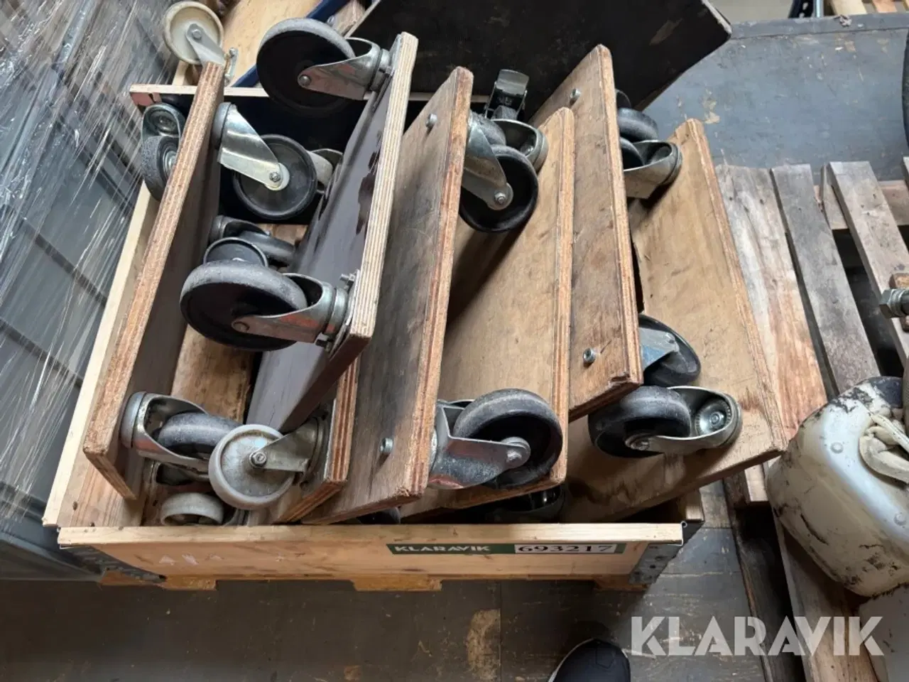 Billede 3 - Møbelhunde 14 styk assorterede