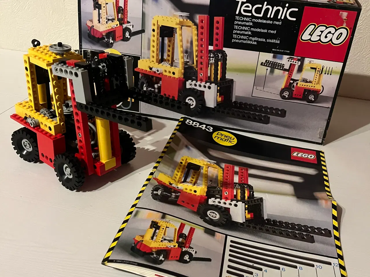 Billede 2 - Lego Technic 8843 gaffeltruck