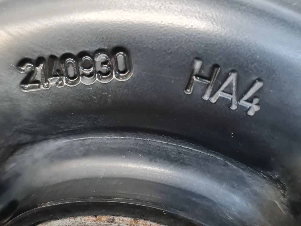 Billede 5 - VW 14" org, Stålfælge med sommerdæk