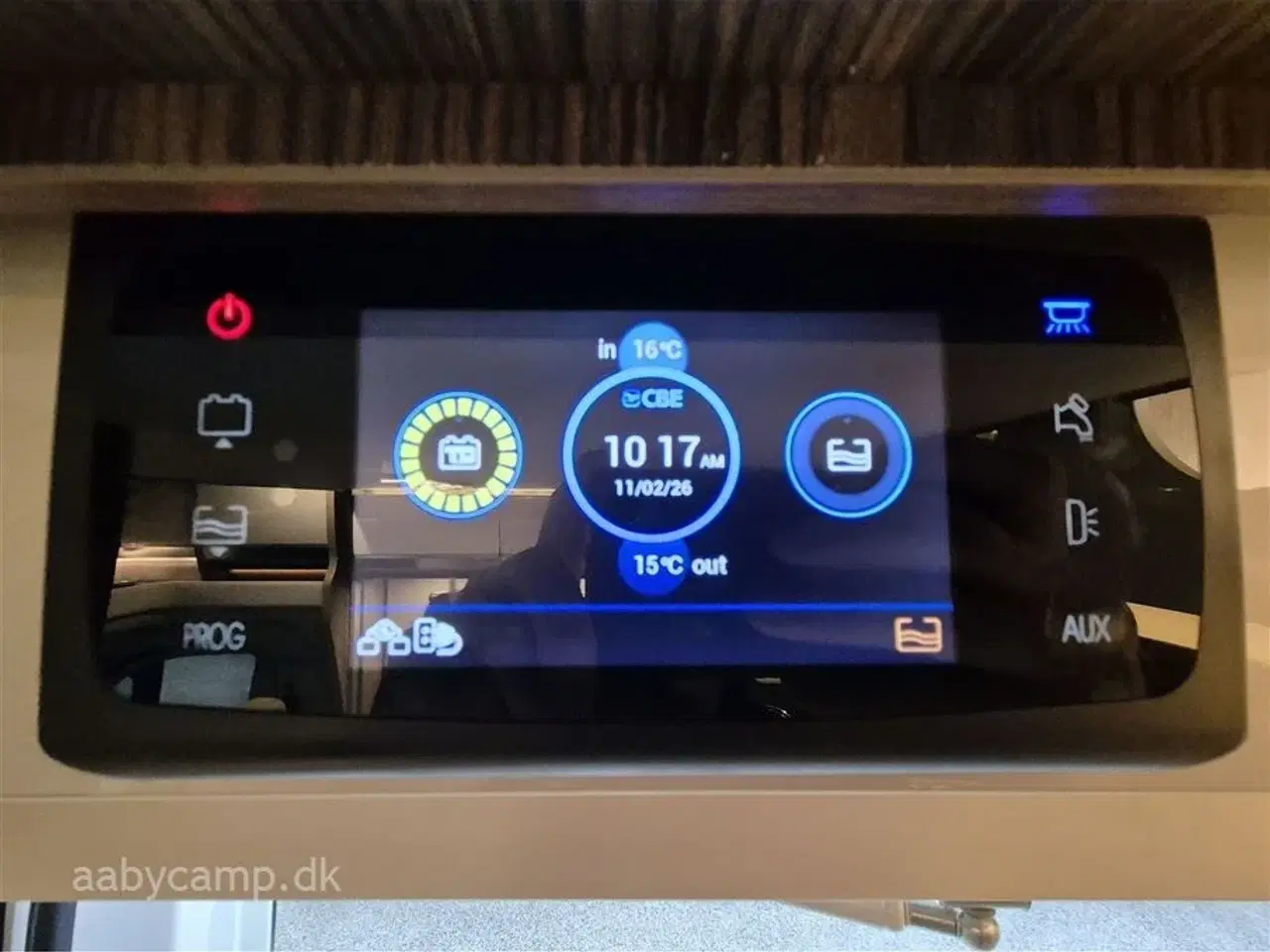 Billede 22 - 2022 - Laika Ecovip 3019 Automatgear. Solceller. 200Ah lithium batteri. 2000W inverter. A/C. udvendigt gas og bruseudtag. Markise. Plisse i front og side ruder. Anntex topmadras undervognsbehandlet. kan vejes op til 3650 Kg.