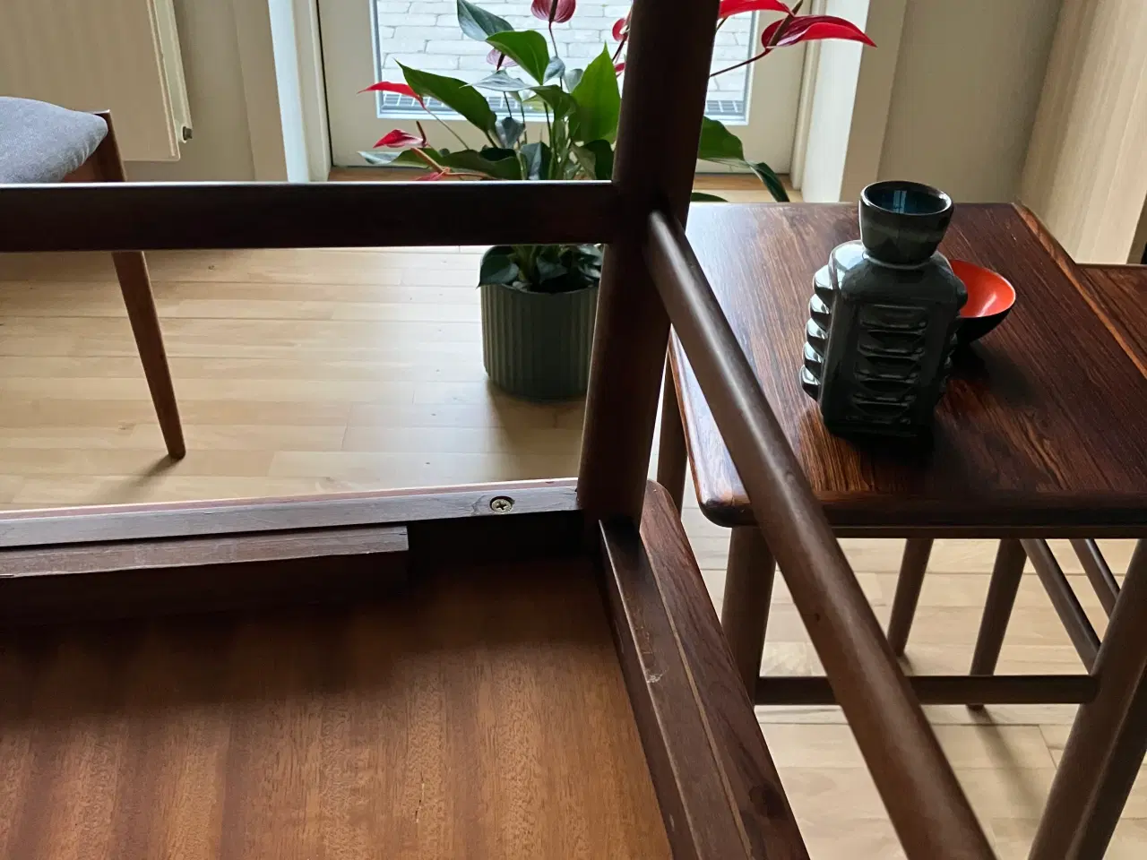 Billede 4 - 3 indskudsborde i teaktræ i flot kvalitet