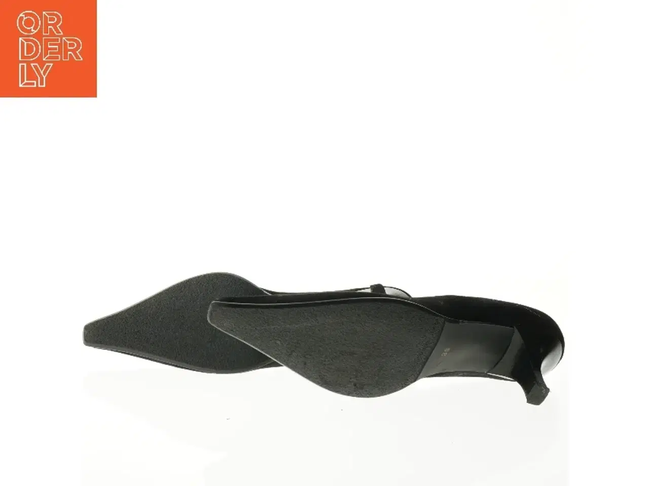 Billede 4 - Sorte pumps med dekoration fra J Emix (str. 39)