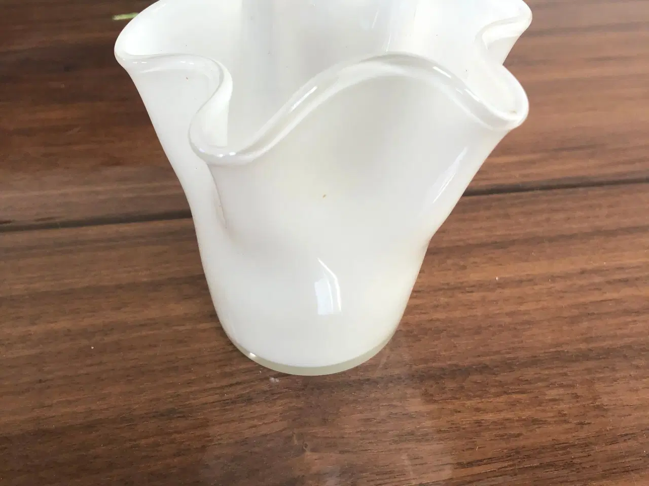 Billede 1 - Hvid glas vase