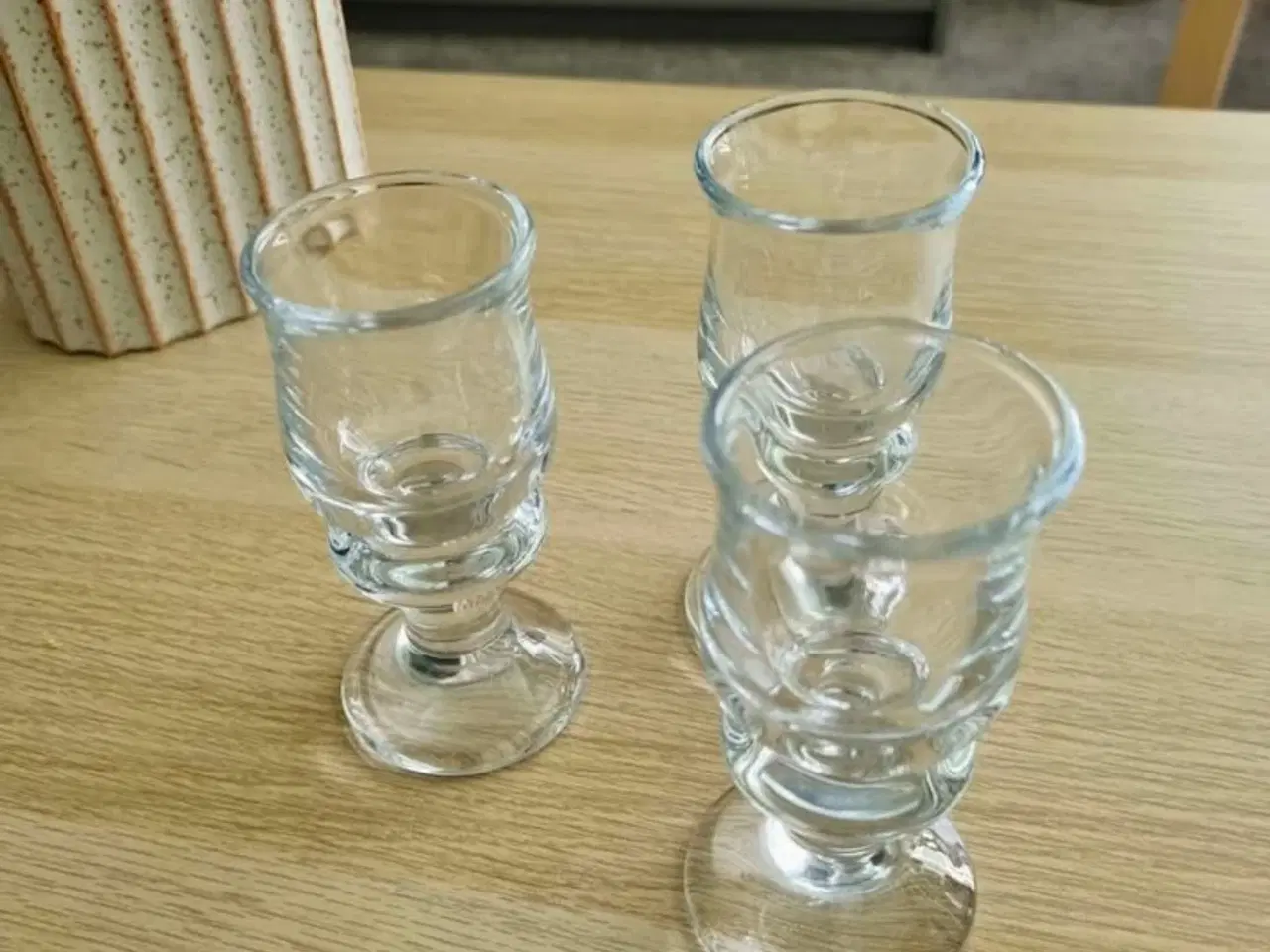 Billede 5 - Holmegård Tivoliglas: 2 ølglas +3 snapseglas 