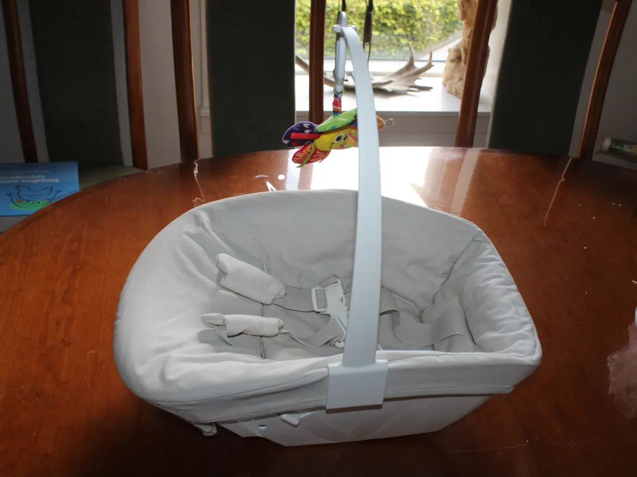 Billede 2 - Tripp Trapp® Newborn Set + Legetøjsbøjle + blomst