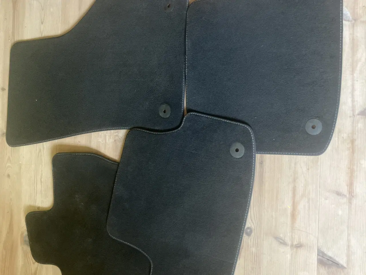 Billede 2 - MÅTTER SÆT AUDI A3 SPORTBACK MODEL 8V