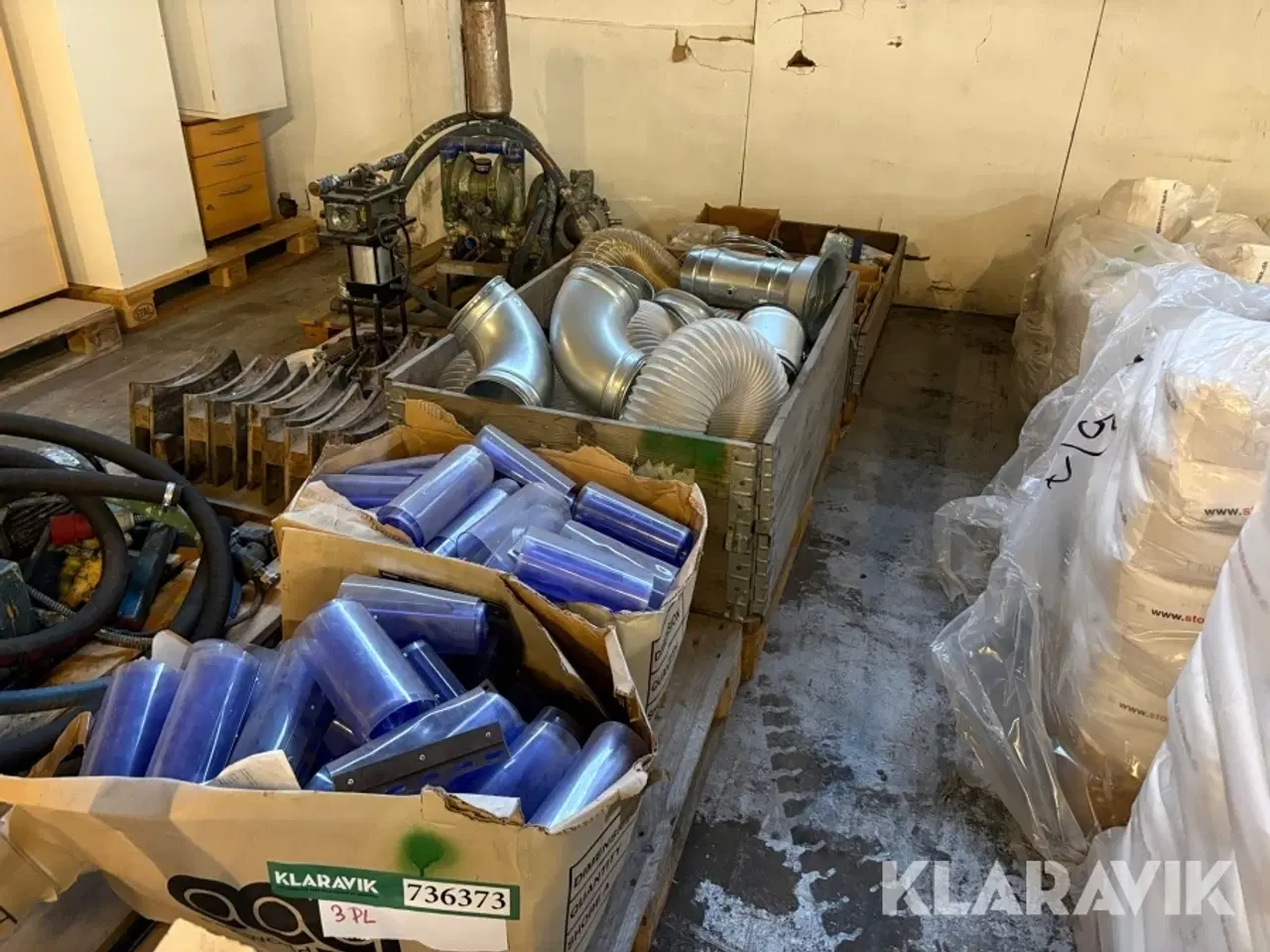 Billede 1 - Samlet lot - udsugningsrør, pvc gardin og vvs fittings