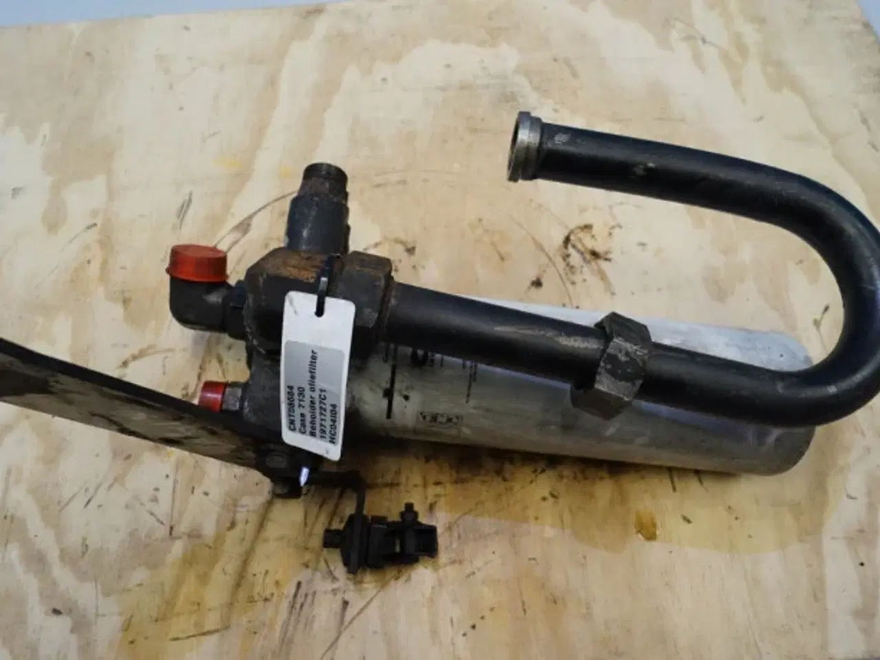 Billede 11 - Case 7130  Oliebeholder Filter 1971727C1