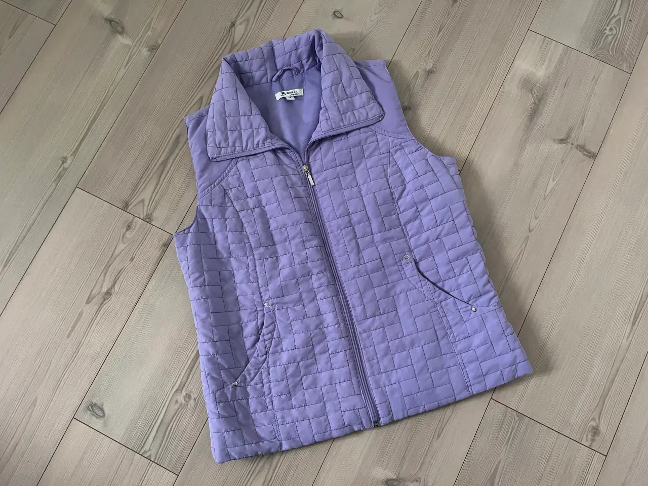 Billede 4 - Vest, Brandtex, Str M lys lilla