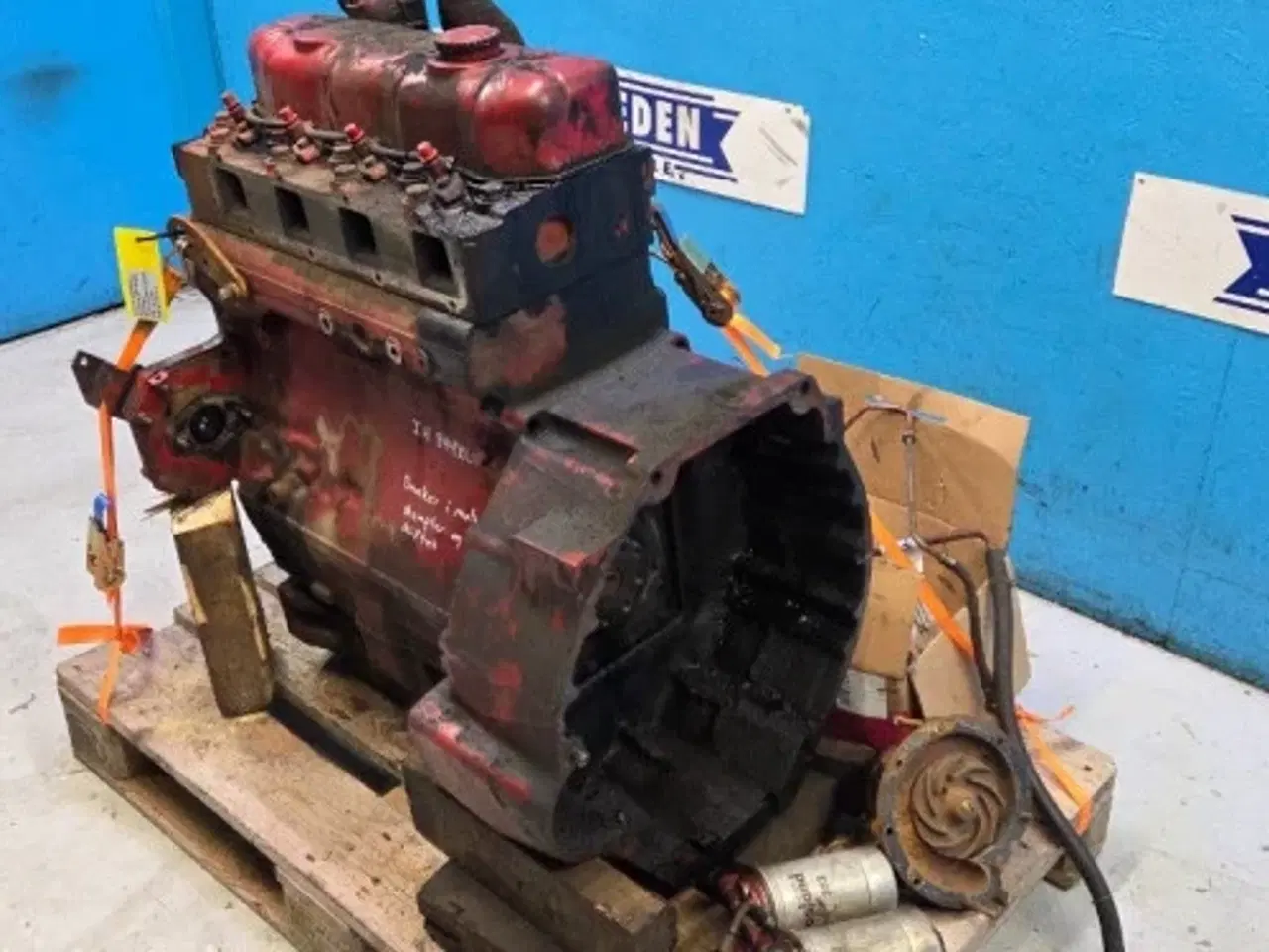 Billede 2 - Case D268 Motor 3228390R96